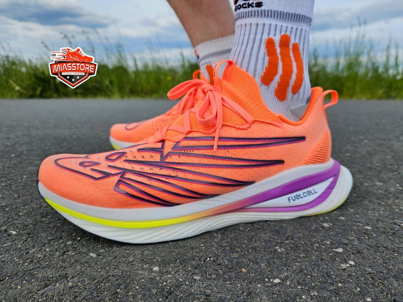New Balance fuelcel V3